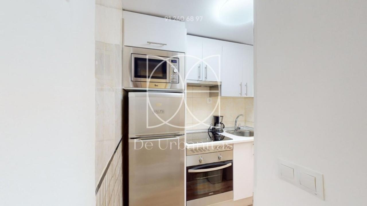 Cozy Apartment In Malasana For 4 Pax - Velarde Madryt Zewnętrze zdjęcie