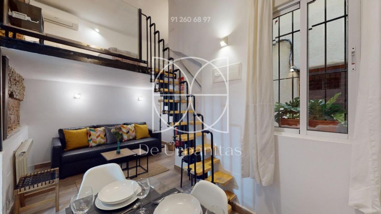 Cozy Apartment In Malasana For 4 Pax - Velarde Madryt Zewnętrze zdjęcie