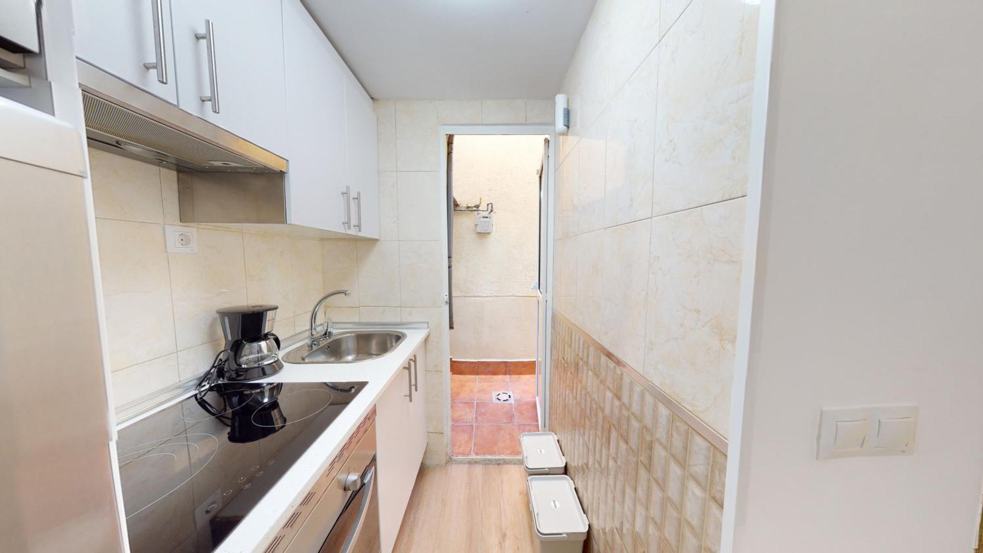 Cozy Apartment In Malasana For 4 Pax - Velarde Madryt Zewnętrze zdjęcie