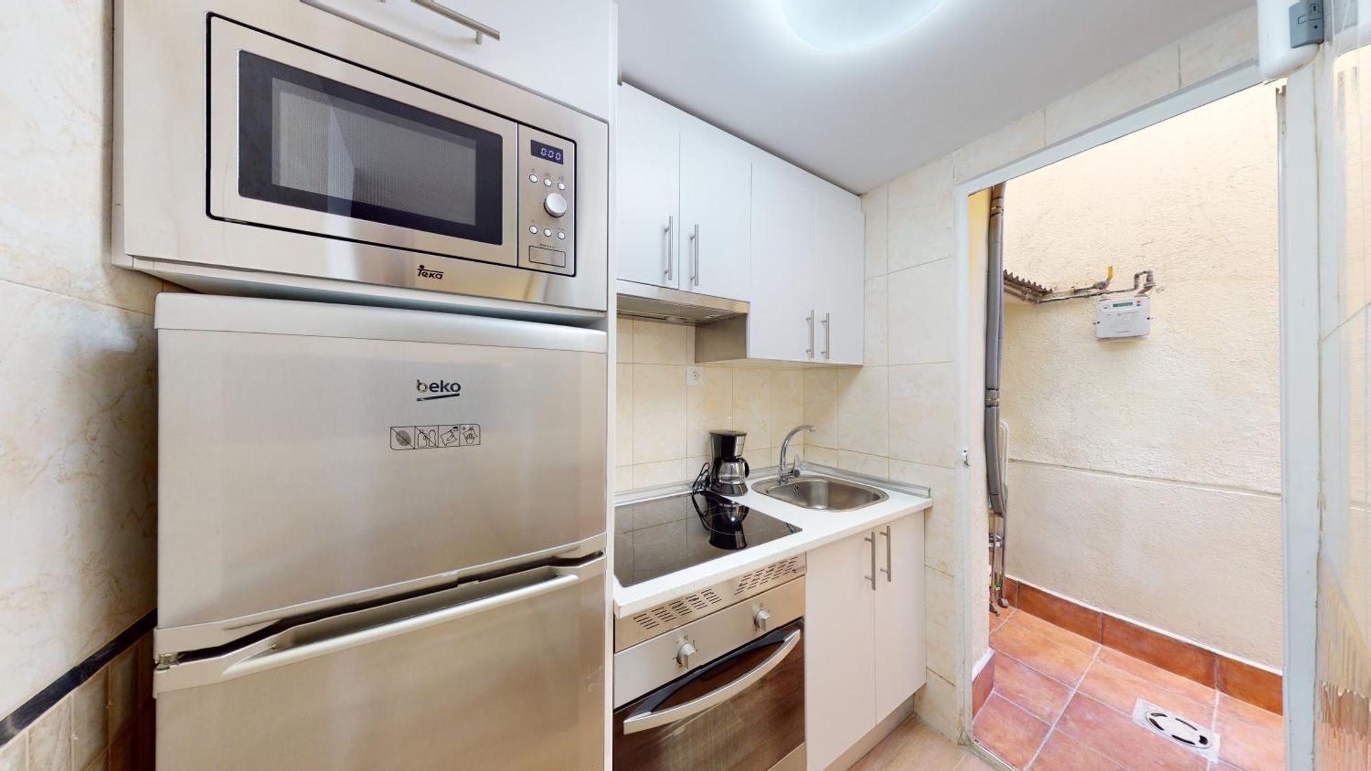 Cozy Apartment In Malasana For 4 Pax - Velarde Madryt Zewnętrze zdjęcie